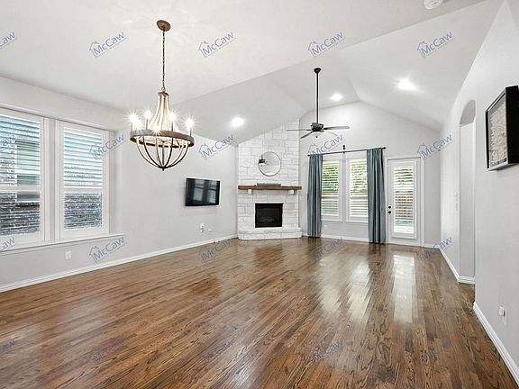 4th image of 5613 Fringetree Dr