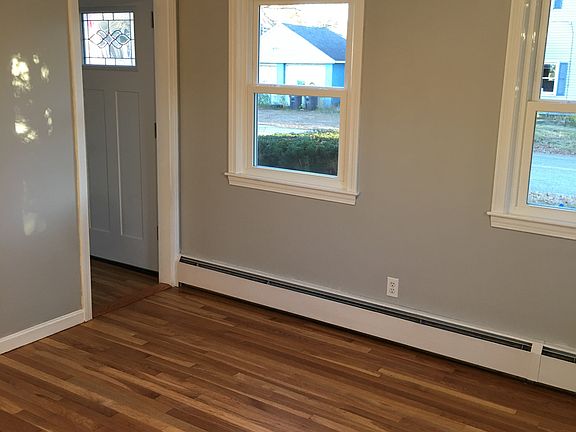 Office or den, With closet