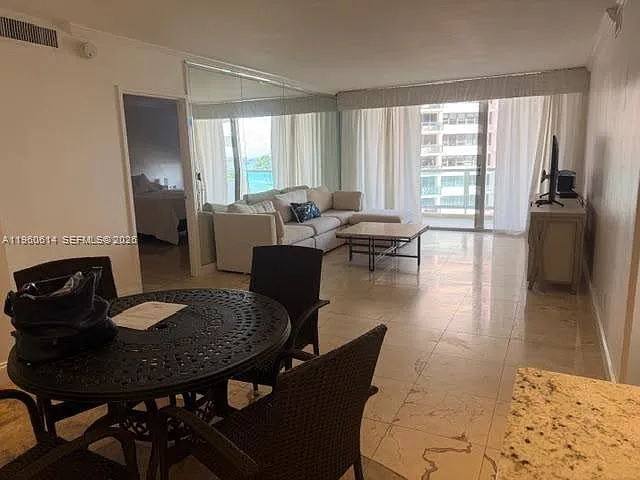 5161 Collins Ave #703 — Photo 6