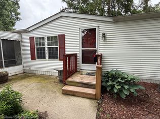 26852 Roric St, Novi, MI 48377