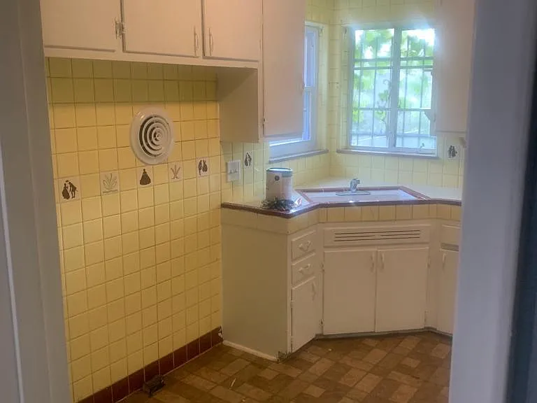 9581 Stout St — Photo 14