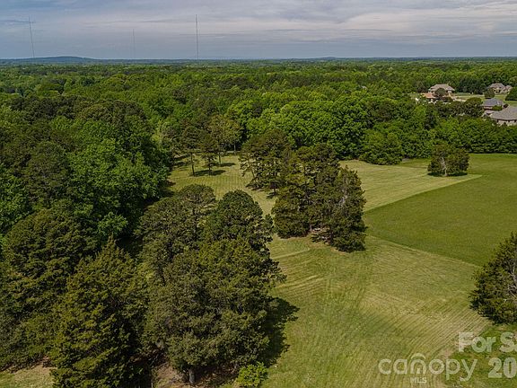 4th image of 5309 Hickory Grove Rd
