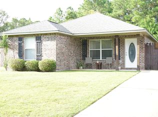 5540 Landing Ct, Diberville, MS 39540