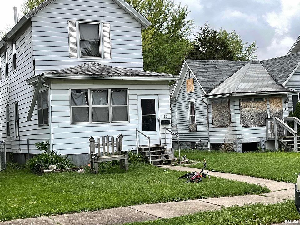 2nd image of 156 N 5th St
