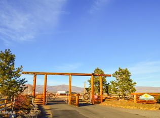 Red Tail Rd, Yakima, WA 98908