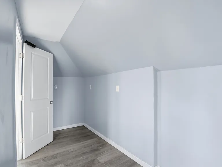 2545 Harrison Ave #2 — Photo 20