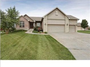 2407 N Springdale Cir, Wichita, KS 67228