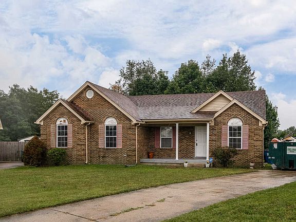 3rd image of 7104 Brook Garden Pl