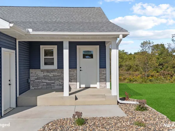 411 Finvold St, Woodville, WI 54028