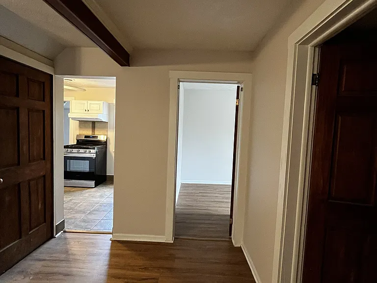 3231 Scranton Rd #2 — Photo 12