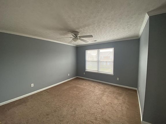 4th image of 227 Mary Rose Ln
