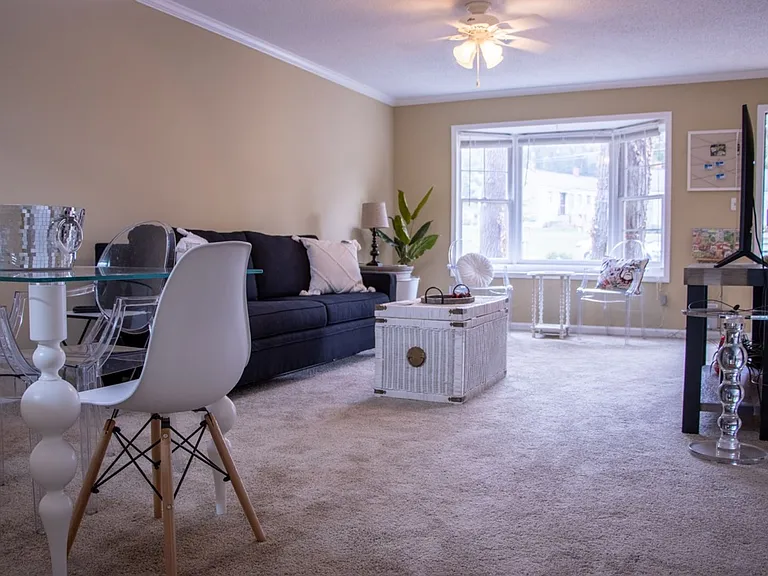 170 Northview Dr #6 — Photo 3