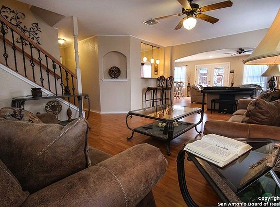 5th image of 7002 Alsbrook Dr