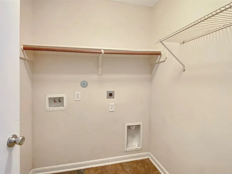2614 Skyview Knoll Ct — Photo 10