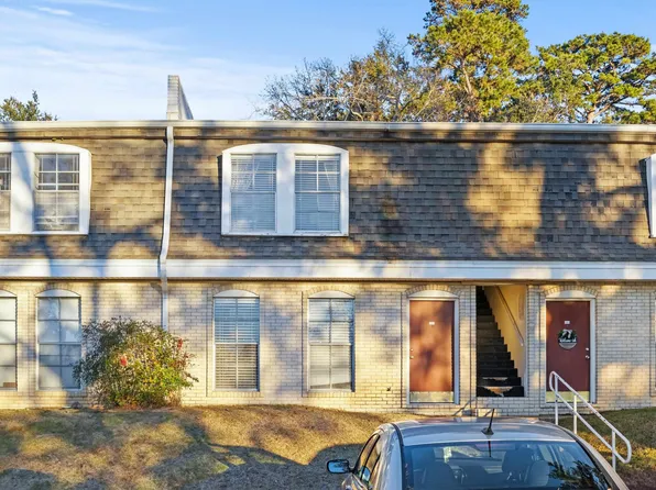 2020 Continental Ave APT 229, Tallahassee, FL 32304