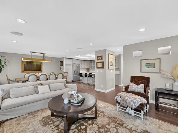 3989 S 2250 E, Holladay, UT 84124