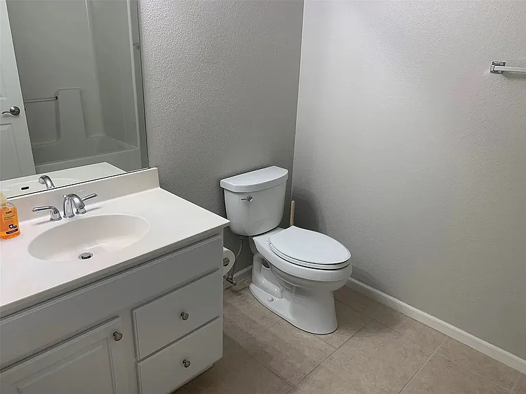 105 NW 8th St #205 — Photo 10