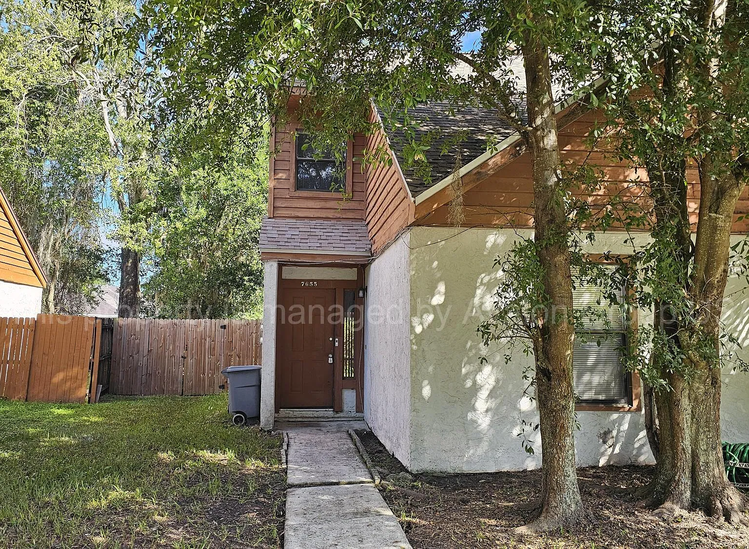 2 bed, 1031 sqft, $1,385 — Photo 2