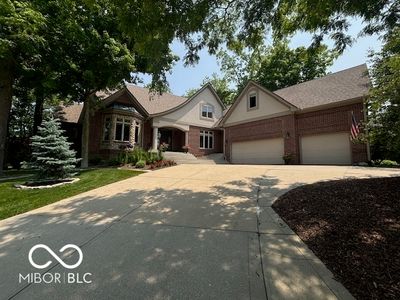 4037 Oakleaf Dr, Zionsville, IN, 46077