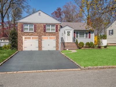 16 Surrey Ln, Madison, NJ, 07940