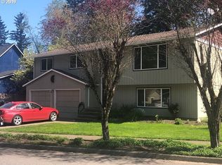 37255 Dubarko Rd, Sandy, OR 97055