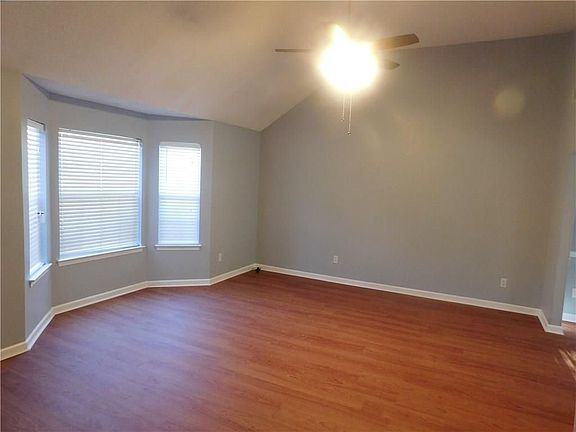 3rd image of 4435 Bridle Point Pkwy