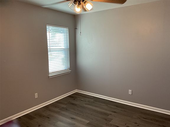 5th image of 1405 W Ball St