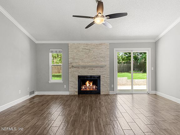 2nd image of 9073 BERENS Street