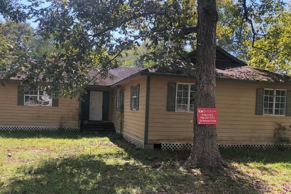 1st image of 194 Travis Ave