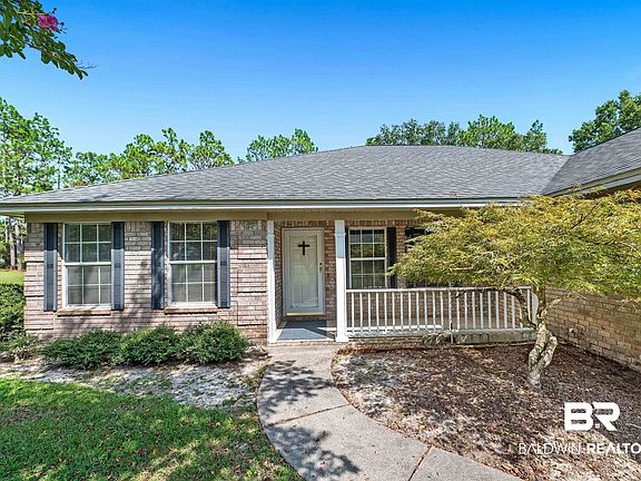 2nd image of 8408 Pinewood Dr