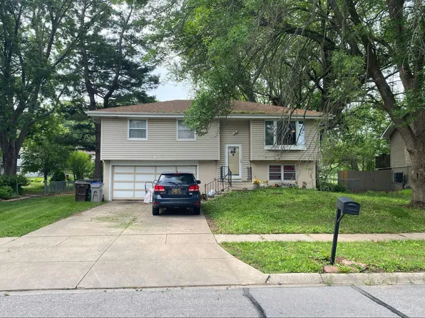 5615 Elkcrest Dr, Lincoln, NE 68516