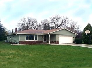 7136 S 47th Pl, Franklin, WI 53132