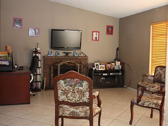 4th image of 14422 Stuard Dr