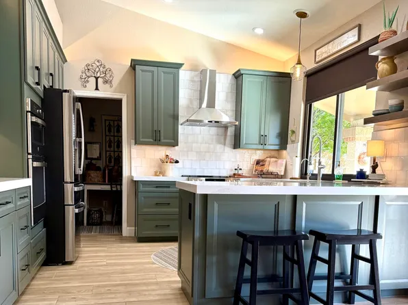 9627 W MENADOTA Drive, Peoria, AZ 85382