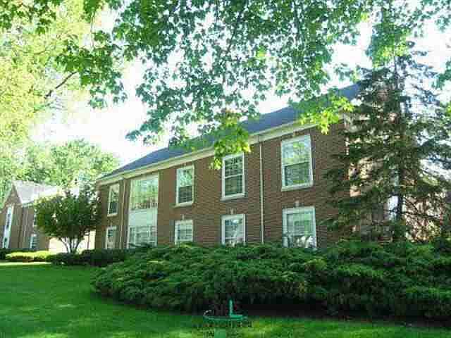 1st image of 17111 E Jefferson Ave