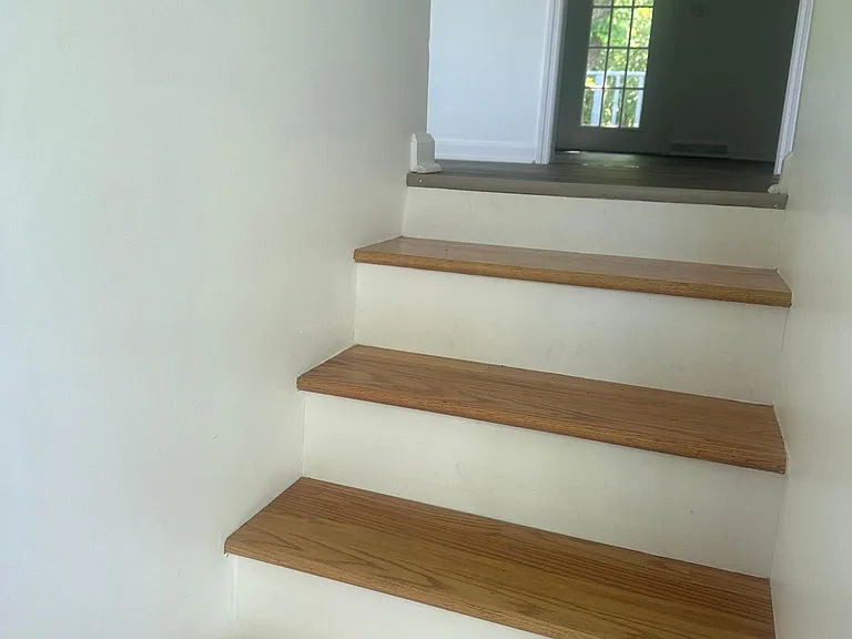 211 Sharon Dr — Photo 11