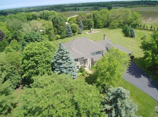4 Byron Ct, Hawthorn Woods, IL 60047