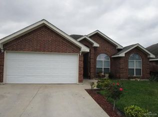 1214 Laredo St, Mission, TX 78572