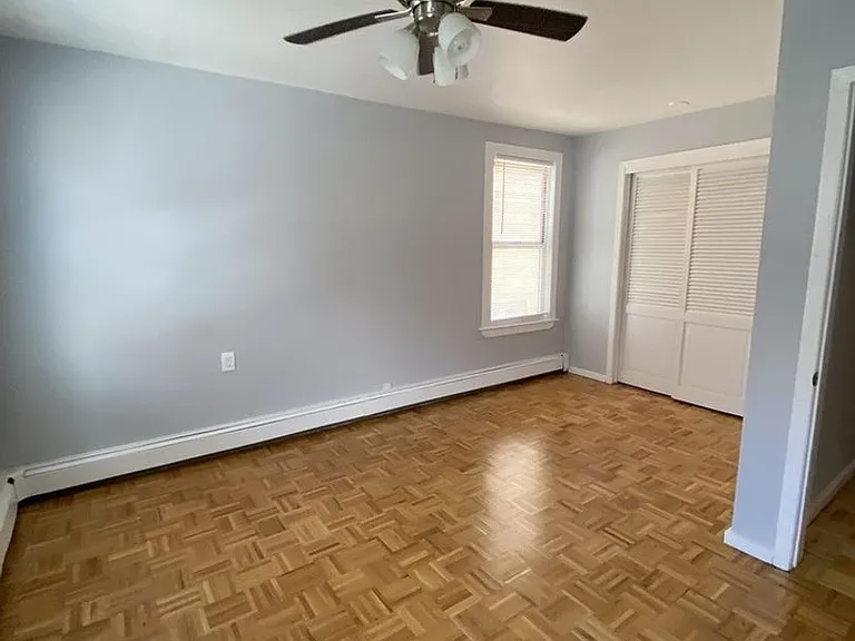 42 Main Street — Photo 11