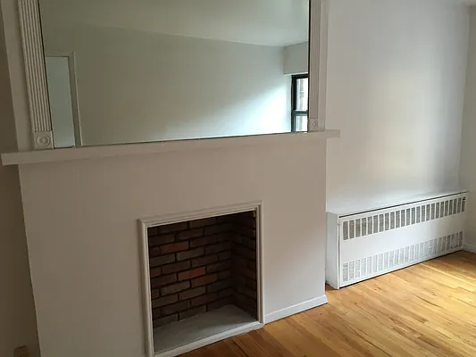 Rented by GPA Realty | media 27