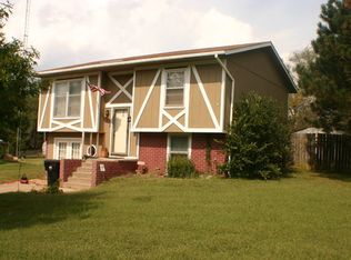 201 W 6th St, Auburn, KS 66402