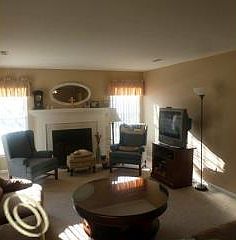 4th image of 44842 Marigold Dr