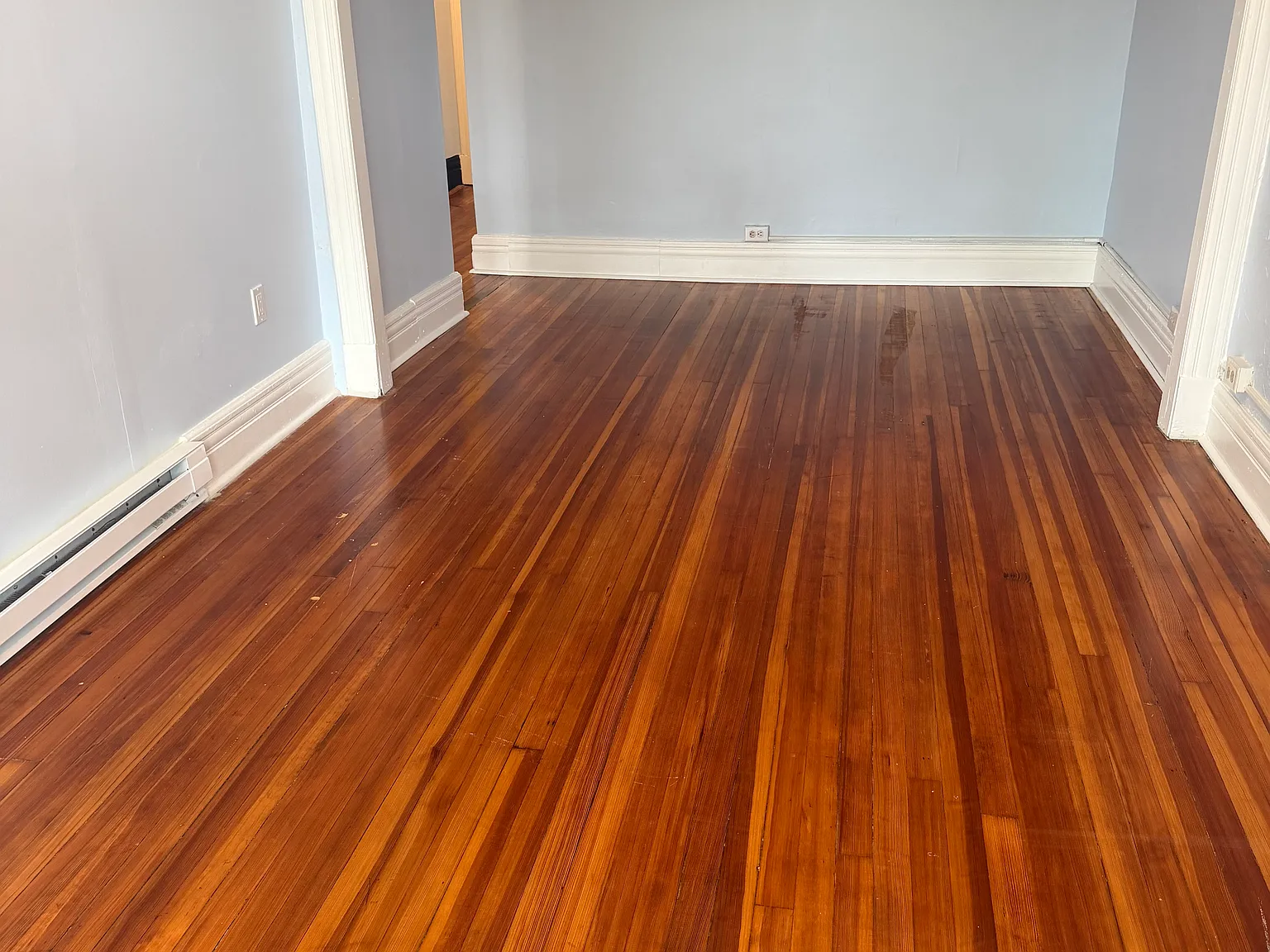 3 bed, $2,100 — Photo 4