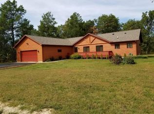 W5812 Waterstone Ln, New Lisbon, WI 53950