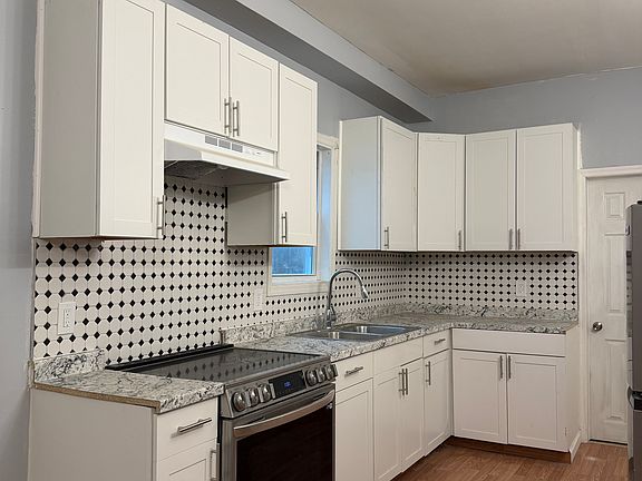 5th image of 11 Jackson Pl Floor 1