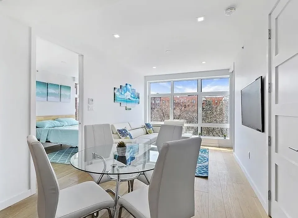 309 Ocean Pkwy #3F