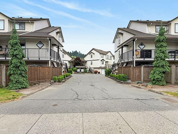 5th image of 45740 Thomas Rd #27