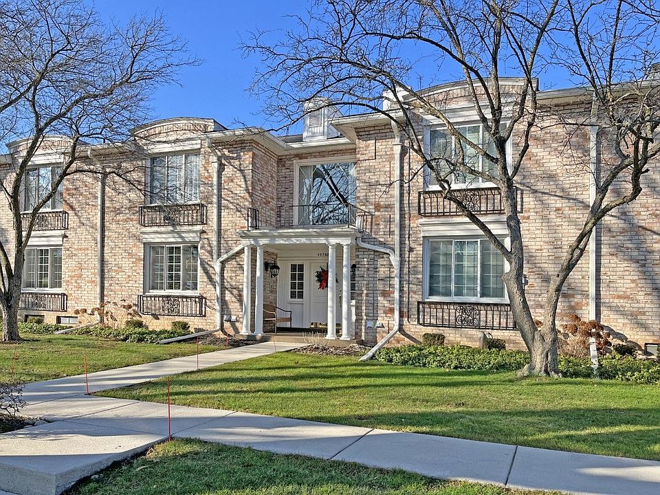 1st image of 40760 E Woodward Ave #42