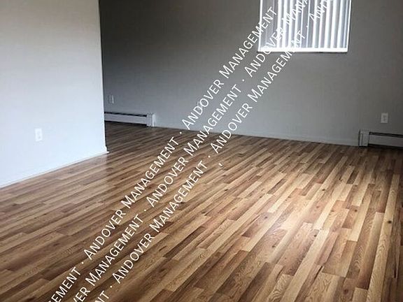 3rd image of 2301 W Forteen Mile Rd APT B