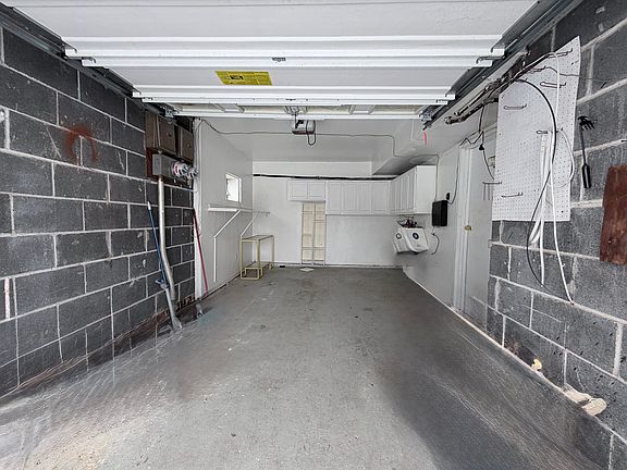 4th image of 61 Comstock Ave #2A